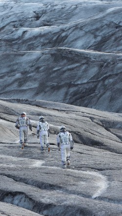 ah13-mann-interstellar-space-film-planet