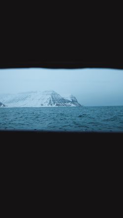 bj27-art-window-view-winter