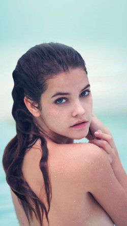 hd58-barbara-palvin-ocean-nude-sexy-model-celebirty