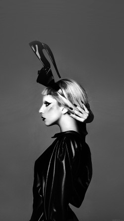 he86-lady-gaga-dark-mariano-vivanco-photo-music