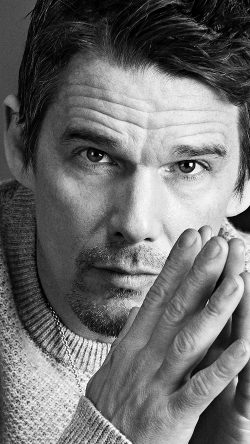 hi30-ethan-hawk-actor-cool-bw-dark