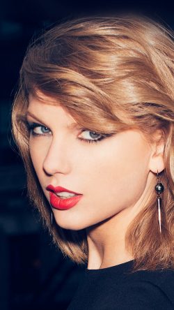 hi45-taylor-swift-face-music-celebrity