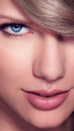 hm25-taylor-swift-face-singer-celebrity