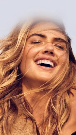 hp23-smile-girl-model-kate-upton