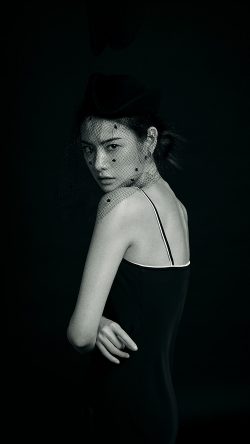 hq62-nana-girl-dark-bw-kpop-black-beauty-asian