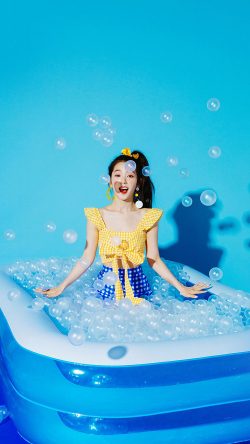 hr03-blue-girl-redvelvet-kpop-summer-water