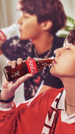 hr25-kpop-cocacola-bts-boy