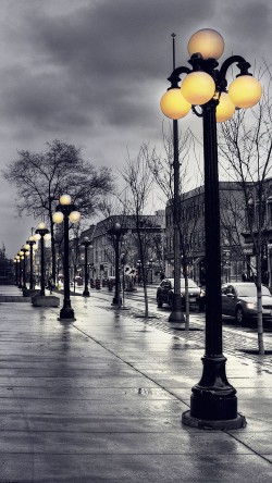 me78-dark-blue-street-with-lamps