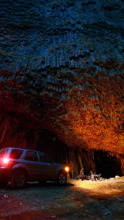 mg69-armenia-garni-dark-wood-mountain-with-car-nature