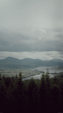 mh03-peaceful-friday-afternoon-mountain-scene-sun