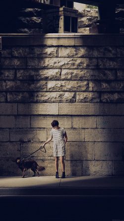 mn89-woman-dog-street-blue-matthew-wiebe