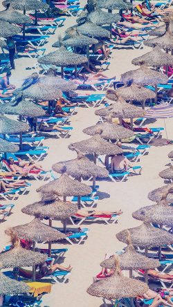 mp07-spain-beach-people-nature-blue-sea-summer
