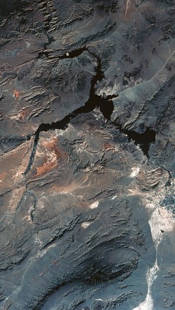 mu76-land-home-earth-soil-mountain-skyview