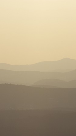 mu84-mountain-silhouette-yellow-morning-nature