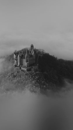 na60-castle-sky-cloud-dream-fantasy-art-nature-dark-bw
