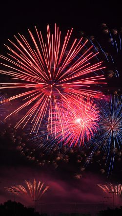 nb05-firework-night-art-city-red