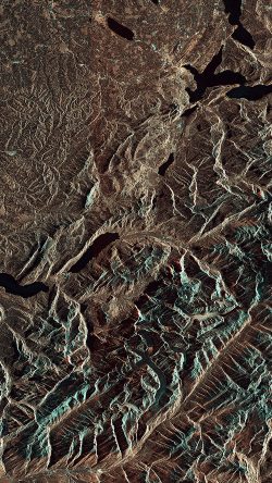 ny25-earthview-land-rocks-nature