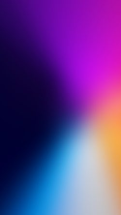 so83-blur-gradation-apple-event-rainbow